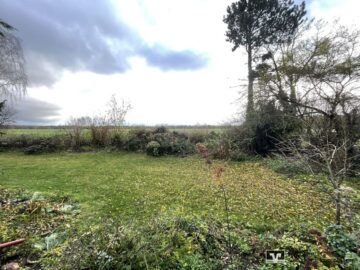 Blick ins Feld - Kirchhorst: Einfamilienhaus in Feldrandlage