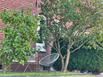 Hausansicht Hof - Traditionelles Backsteinhaus mit einem großen, sonnigen Grundstück in Klein Heidorn