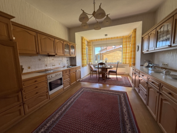 Wohnküche - Traditionelles Backsteinhaus im familienfreundlichen Landringhausen