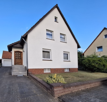 Hausansicht - Peine/Handorf: Siedlungshaus in Feldrandlage