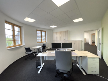 Büro - Moderne Bürofläche inklusive Balkon in Döhren