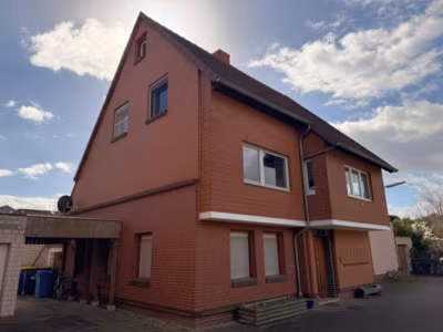Büro- und Wohnhaus