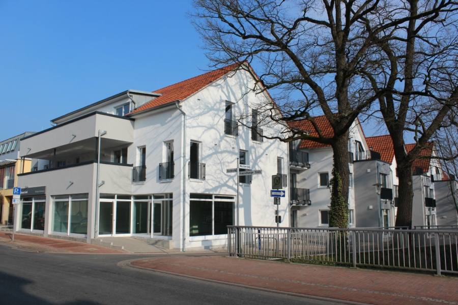 Außenansicht - Vermietung: Moderne Ladenfläche im Zentrum von Burgdorf