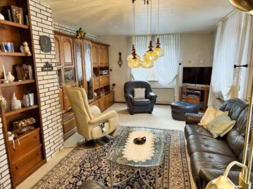 Wohnzimmer - Sarstedt-Musikerviertel: Klinkerhaus mit Charme