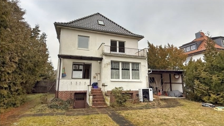 Hemmingen-Westerfeld: Kaffeemühlenhaus auf großem Grundstück, 30966 Hemmingen, Einfamilienhaus