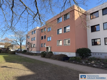 Altwarmbüchen: Modernisierte Eigentumswohnung im Zentrum, 30916 Isernhagen, Etagenwohnung