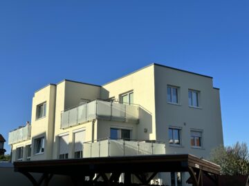 Hausansicht - Schickes Penthouse in der Stadt - neuwertig und barrierefrei!