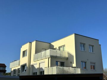 Hausansicht - Schickes Penthouse in der Stadt - neuwertig und barrierefrei!