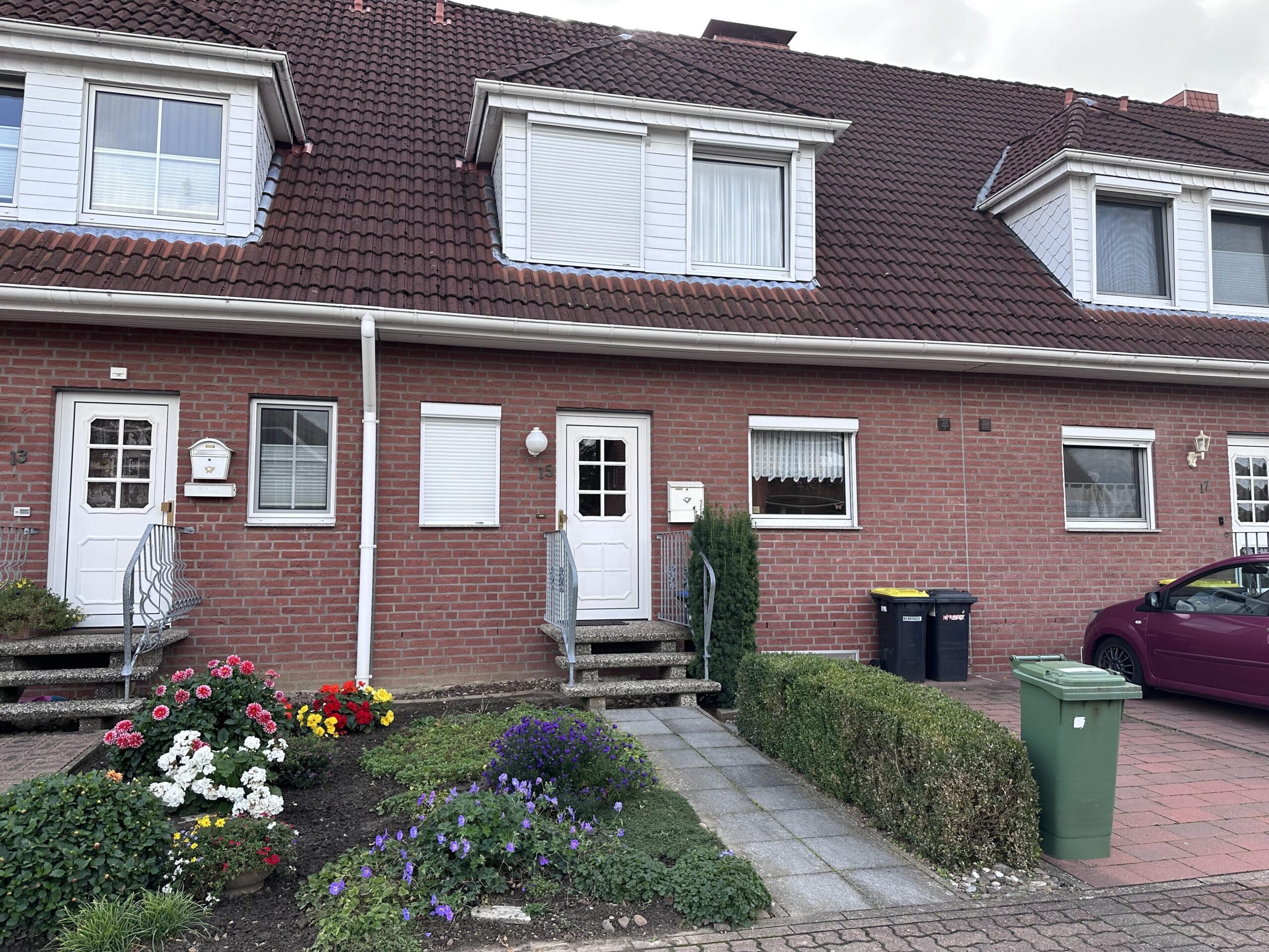 Gepflegtes Reihenmittelhaus in familienfreundlicher Lage von Bad Nenndorf, 31542 Bad Nenndorf, Reihenmittelhaus