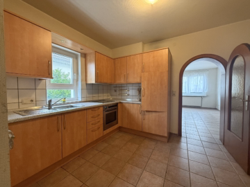 Küche - Niedliche Doppelhaushälfte mit großer Garage in Misburg-Nord