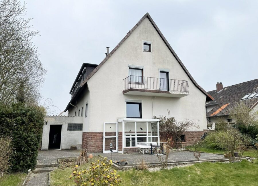 Teilweise vermietetes 3-Familienhaus mit Keller im westlichen Speckgürtel von Hannover im OT Velber 1 Ansicht hinten - Teilweise vermietetes 3-Familienhaus mit Keller im westlichen Speckgürtel von Hannover im OT Velber