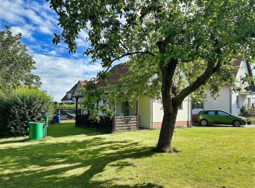 Garten - Hoheneggelsen: Gemütliches Einfamilienhaus auf einem großen Erbpachtgrundstück