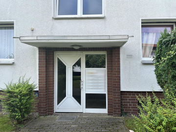 Eingangsbereich - Gepflegte 3-Zimmer-Wohnung mit Loggia