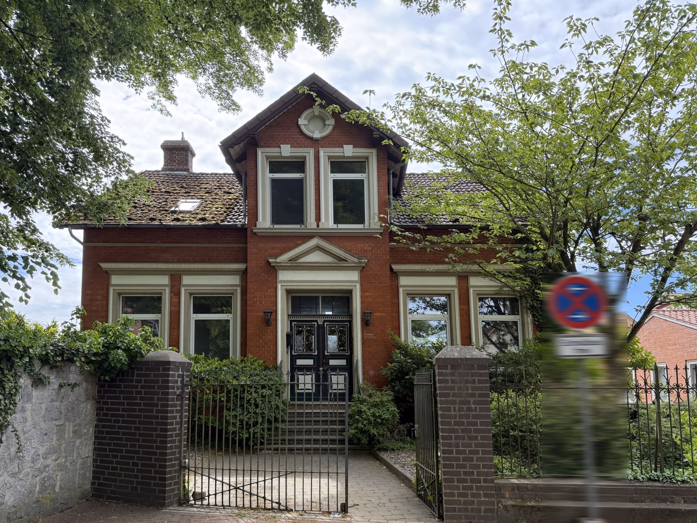 Einfamilienhaus mit Garten und Carport, 31157 Sarstedt, Einfamilienhaus