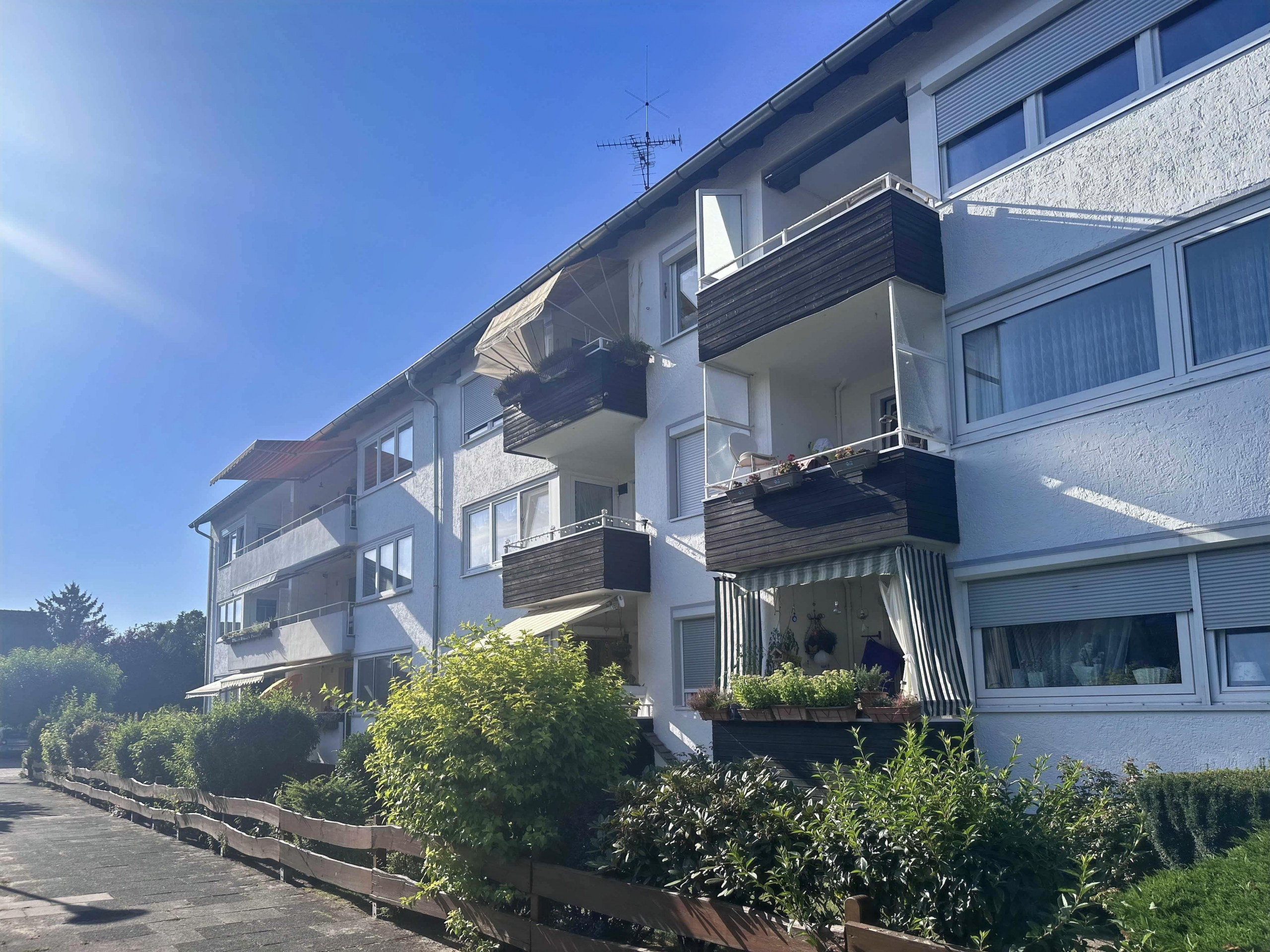 Burgdorf/Weststadt: Ruhig gelegene 2,5-Zimmer-Wohnung mit Balkon, 31303 Burgdorf, Etagenwohnung