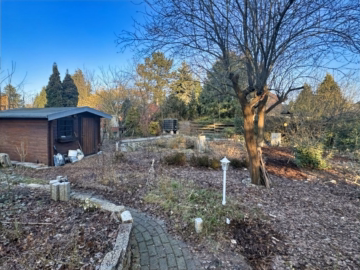 Garten - Burgdorf/ Ehlershausen: Kleines Einfamilienhaus auf einem herrlichen Grundstück