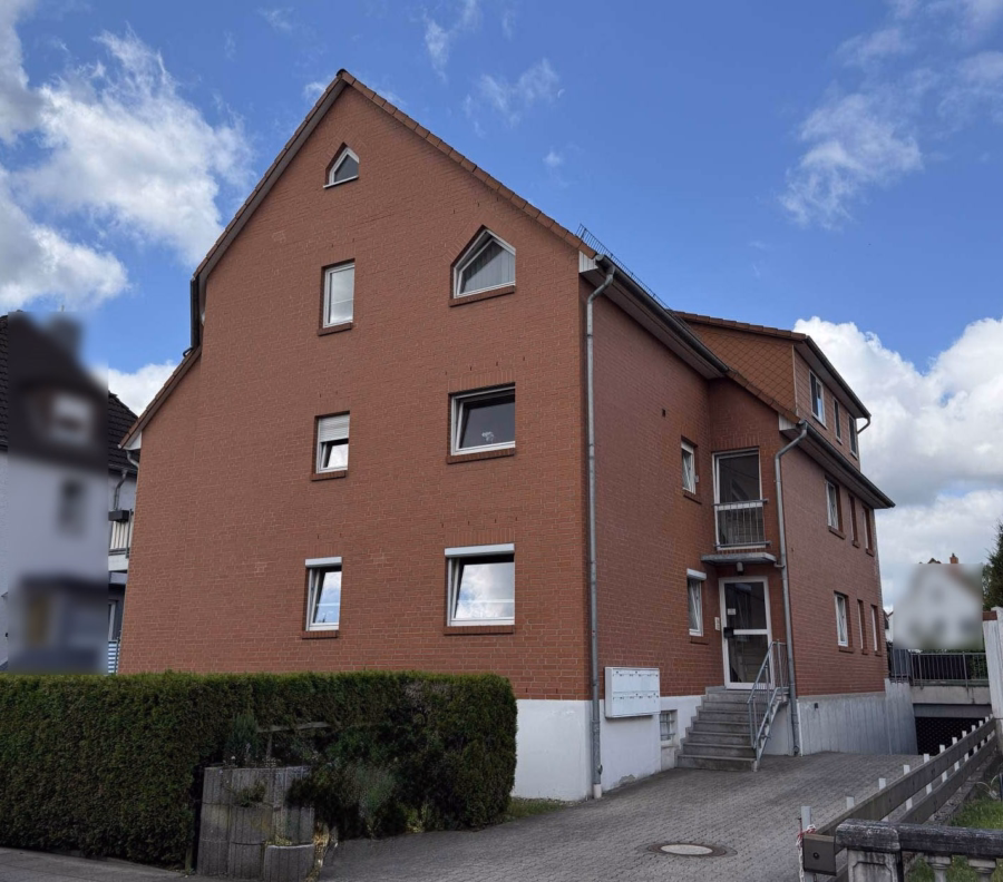 Schöne 3-Zimmer-ETW mit Loggia in Vinnhorst 1 Außenansicht - Schöne 3-Zimmer-ETW mit Loggia in Vinnhorst