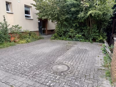 2 Stellplätze