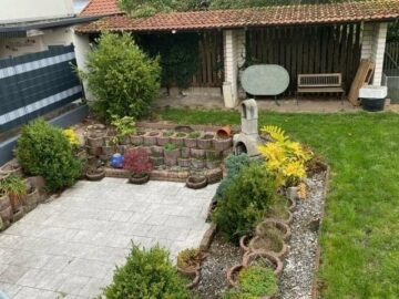 Terrasse - Wohnen und Platz für Ihr Hobby: Doppelhaushälfte in Söhlde
