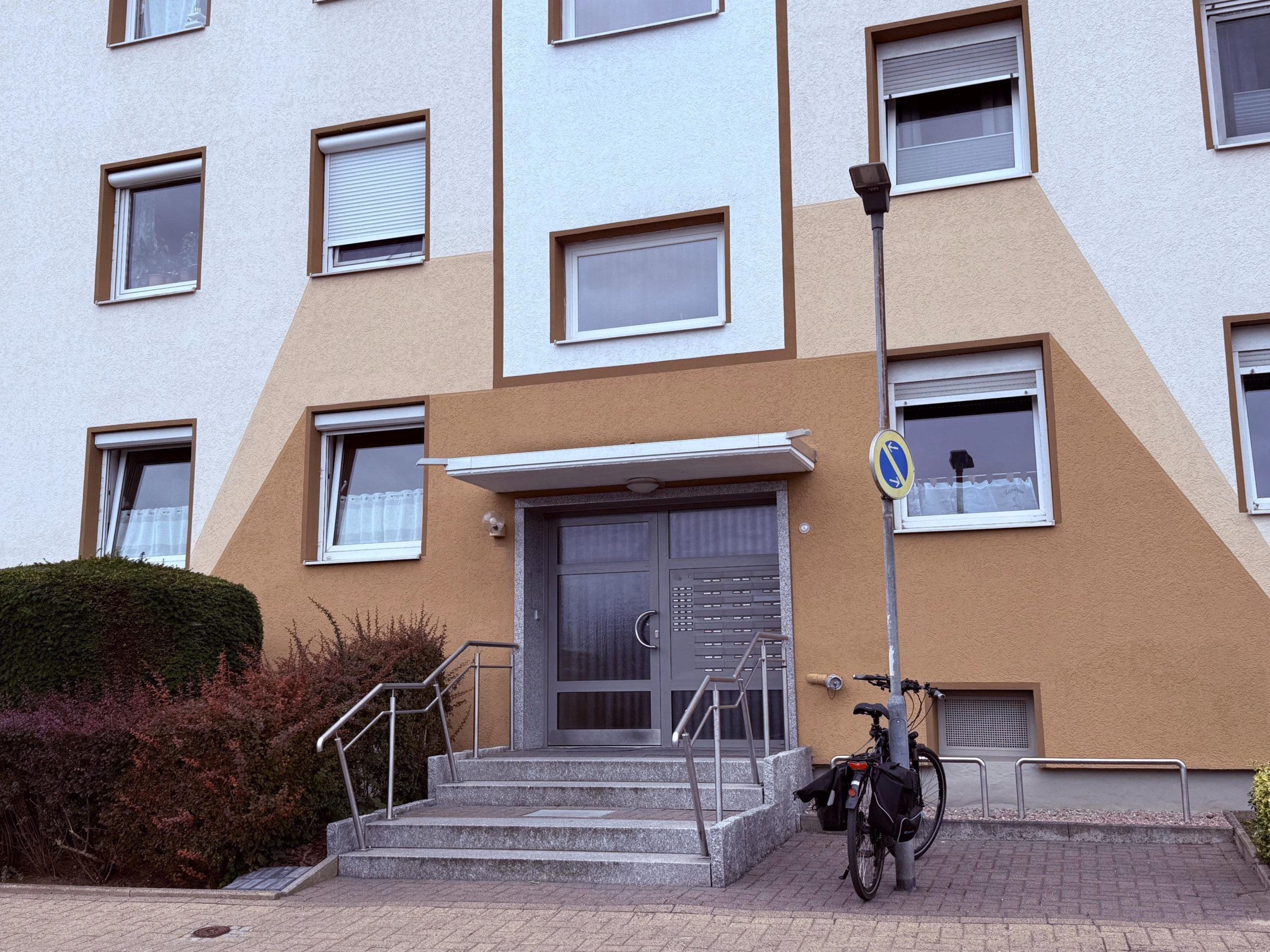 Über den Dächern von Barsinghausen! Schicke 3-Zimmerwohnung mit Balkon, Aufzug und Pkw-Stellplatz, 30890 Barsinghausen, Etagenwohnung