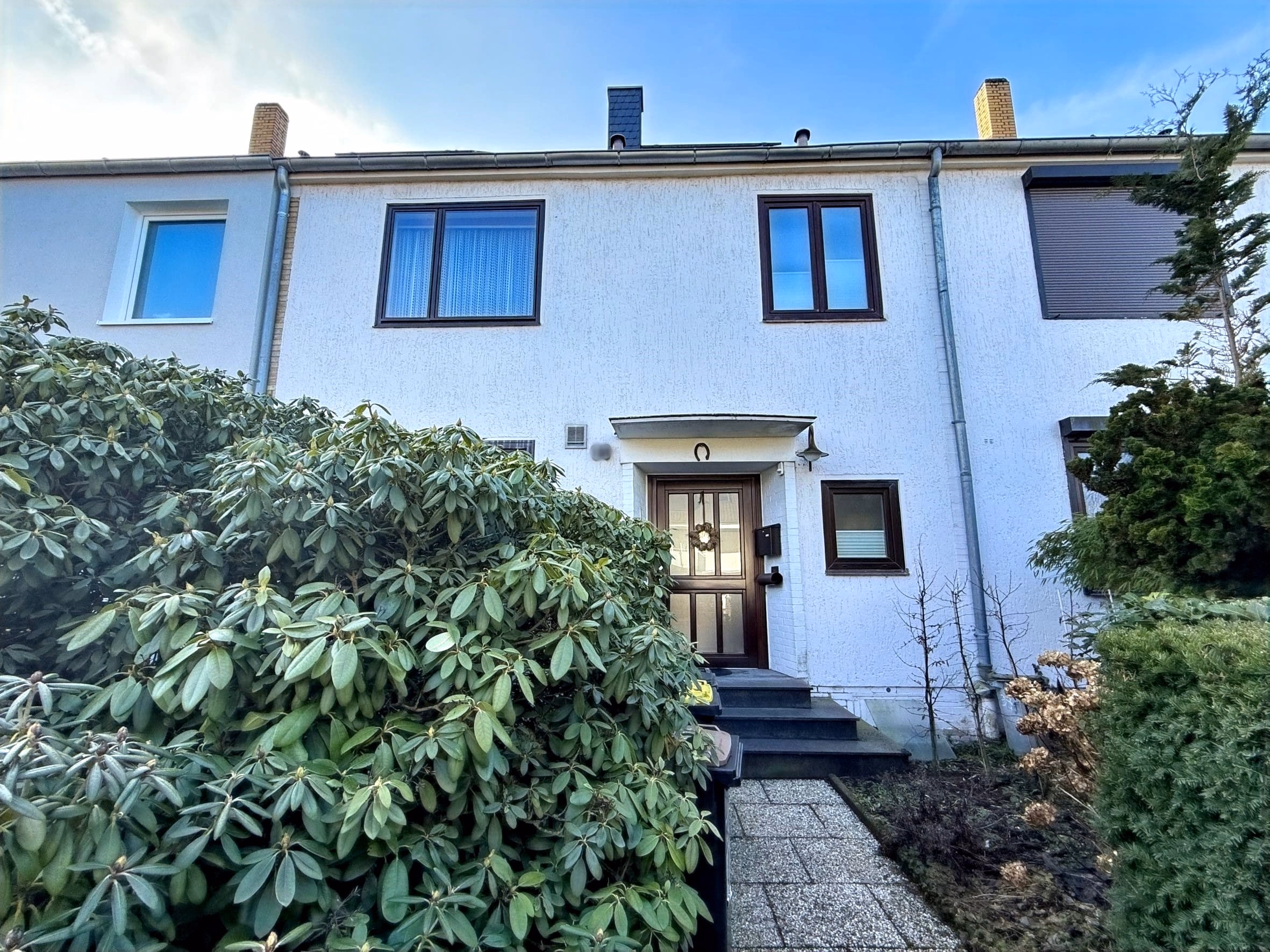 Arnum: Reihenhaus mit 6 Zimmern in ruhiger Lage 5 Arnum: Reihenhaus mit 6 Zimmern in ruhiger Lage, 30966 Hemmingen, Reihenmittelhaus