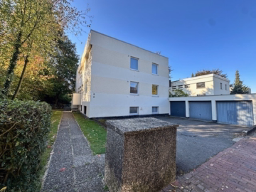 Hausansicht - Zwangsversteigerung prov.-frei: Eigentumswohnung in Kirchrode