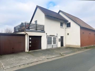 Söhlde-Bettrum: Zweifamilienhaus mit Gewerbeanteil, 31185 Söhlde, Mehrfamilienhaus