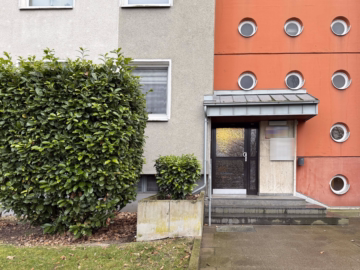 Eingangsbereich - Vermietete 2-Zimmer-Wohnung mit Loggia und Stellplatz