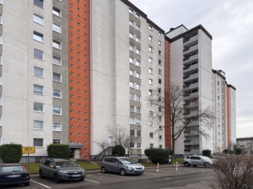 Außenansicht - Vermietete 2-Zimmer-Wohnung mit Loggia und Stellplatz