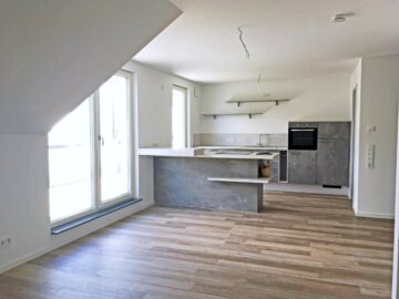 Moderne 2-Zi.-Mietwohnung im Dachgeschoss mit Aufzug - Wohnbereich mit Einbauküche