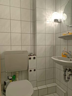 Gäste-WC - Ihr neues Zuhause mit einem tollen Blick über die Burgdorfer Landschaft