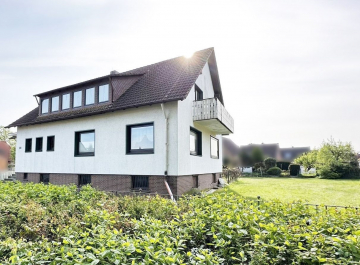 Außenansicht - Großzügiges EFH mit Einliegerwohnung in Engelbostel