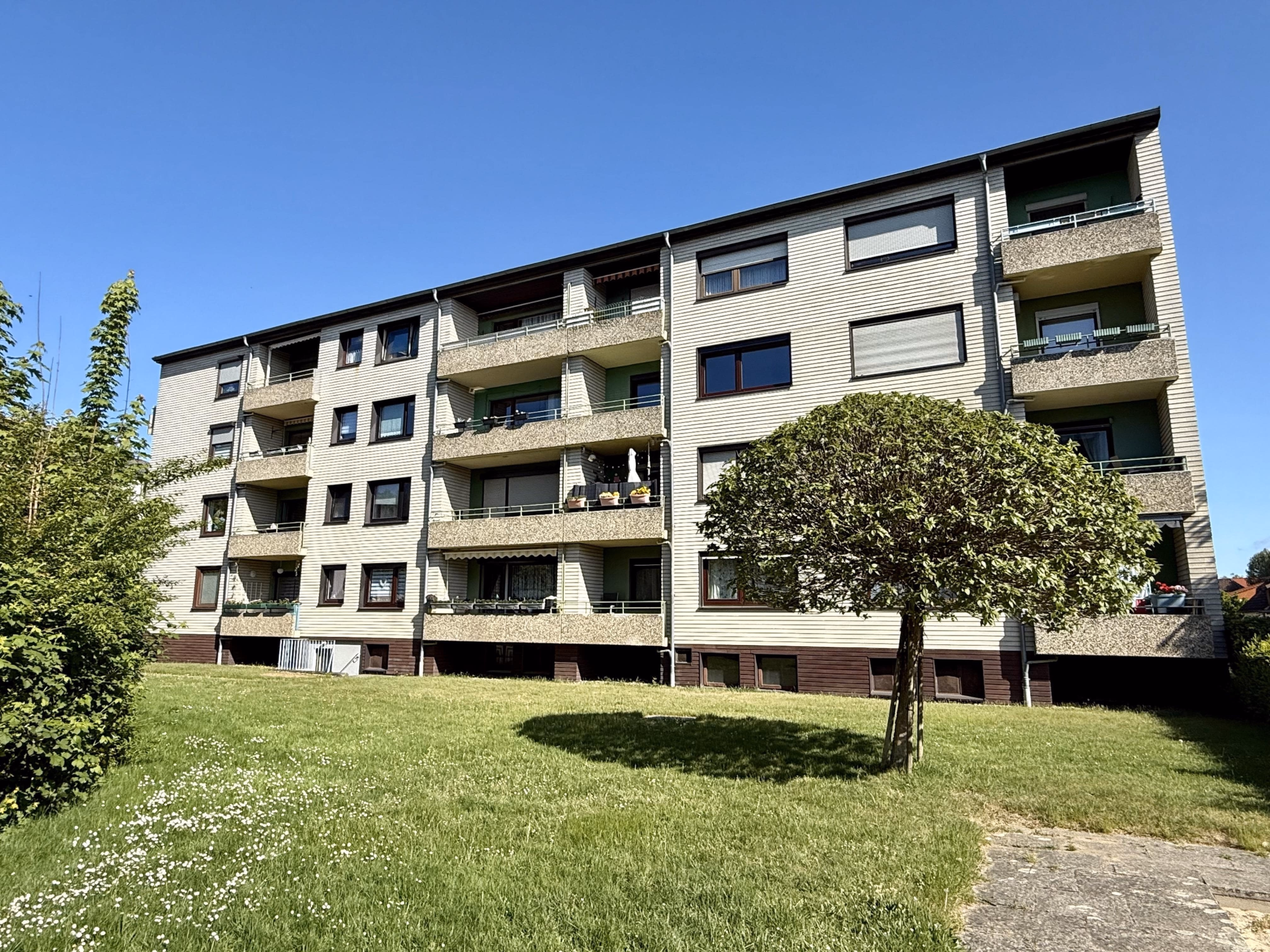 Sehr gepflegte 3-Zi.-ETW im Hochparterre mit Balkon in zentraler Wohnlage von Seelze, 30926 Seelze, Erdgeschosswohnung