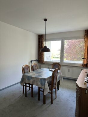 Laatzen: Geräumige 3-Zimmer-Wohnung mit Loggia - Esszimmer