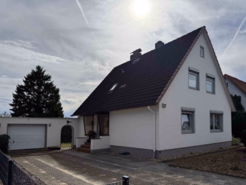 Außenansicht - Eschede: Sanierungsbedürftiges EFH mit großem Grundstück in beliebter Wohnlage