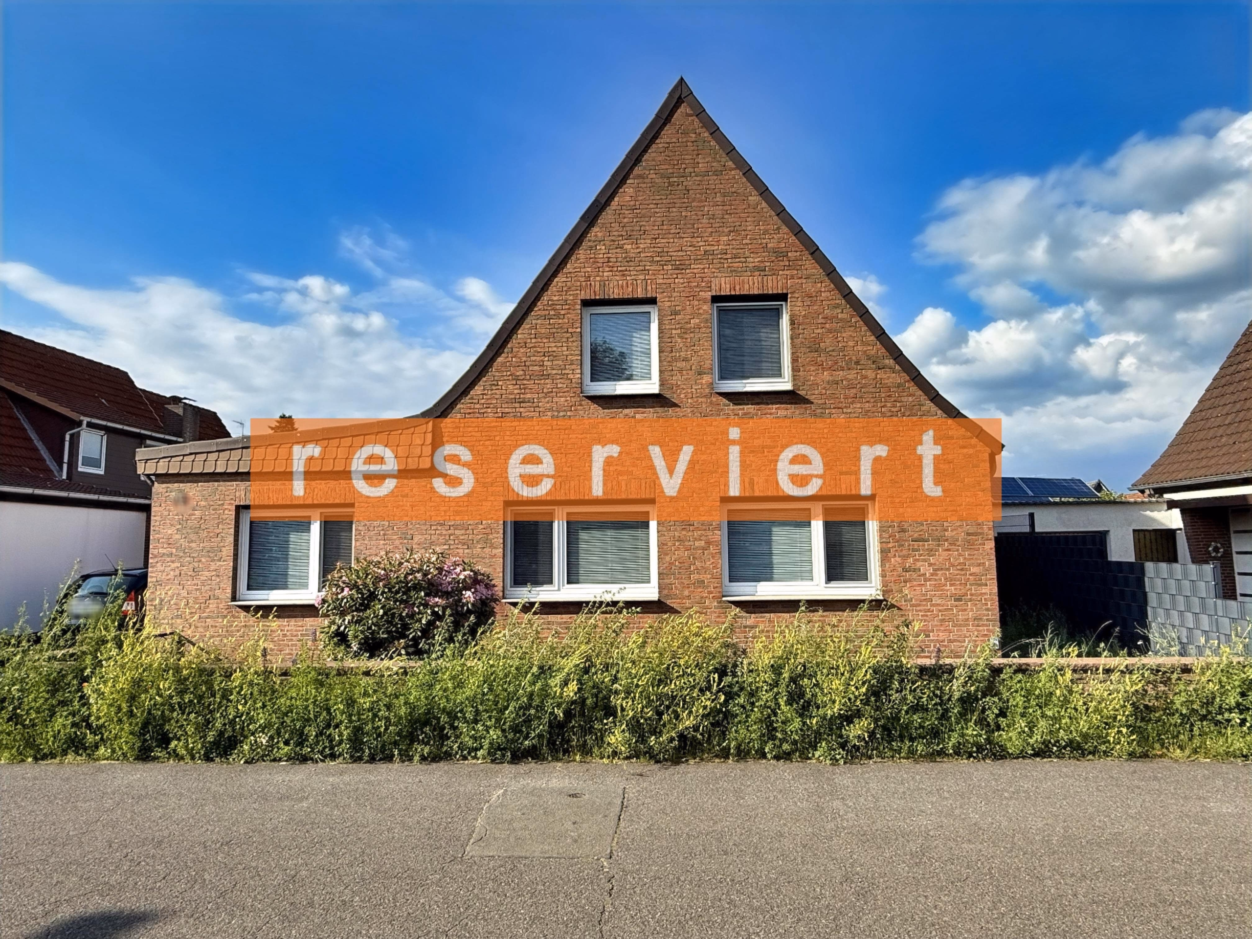 Ihr neues Zuhause in Wietze: Gepflegtes Einfamilienhaus mit 4,5 Zimmern auf großem Grundstück, 29323 Wietze, Einfamilienhaus