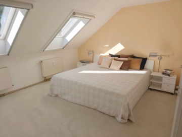 mit viel Platz - Gepflegte Maisonette-Eigentumswohnung mit drei Balkonen