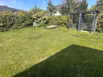 Garten - Söhlde: Streif-Haus mit Kamin, Garage, Carport, Keller und PV-Anlage