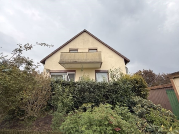 Freistehendes Haus mit herrlichem Garten in Weetzen, 30952 Ronnenberg, Einfamilienhaus