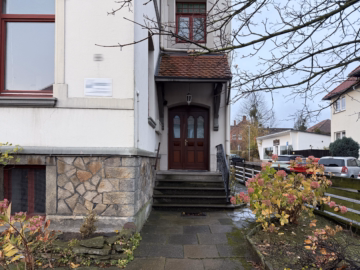 Eingangsbereich - Charmante Altbauwohnung in Bahnhofsnähe