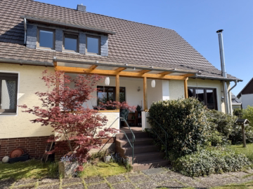 Burgdorf Weststadt: Modernisiertes Ein- oder Zweifamilienhaus zum wohlfühlen, 31303 Burgdorf, Einfamilienhaus