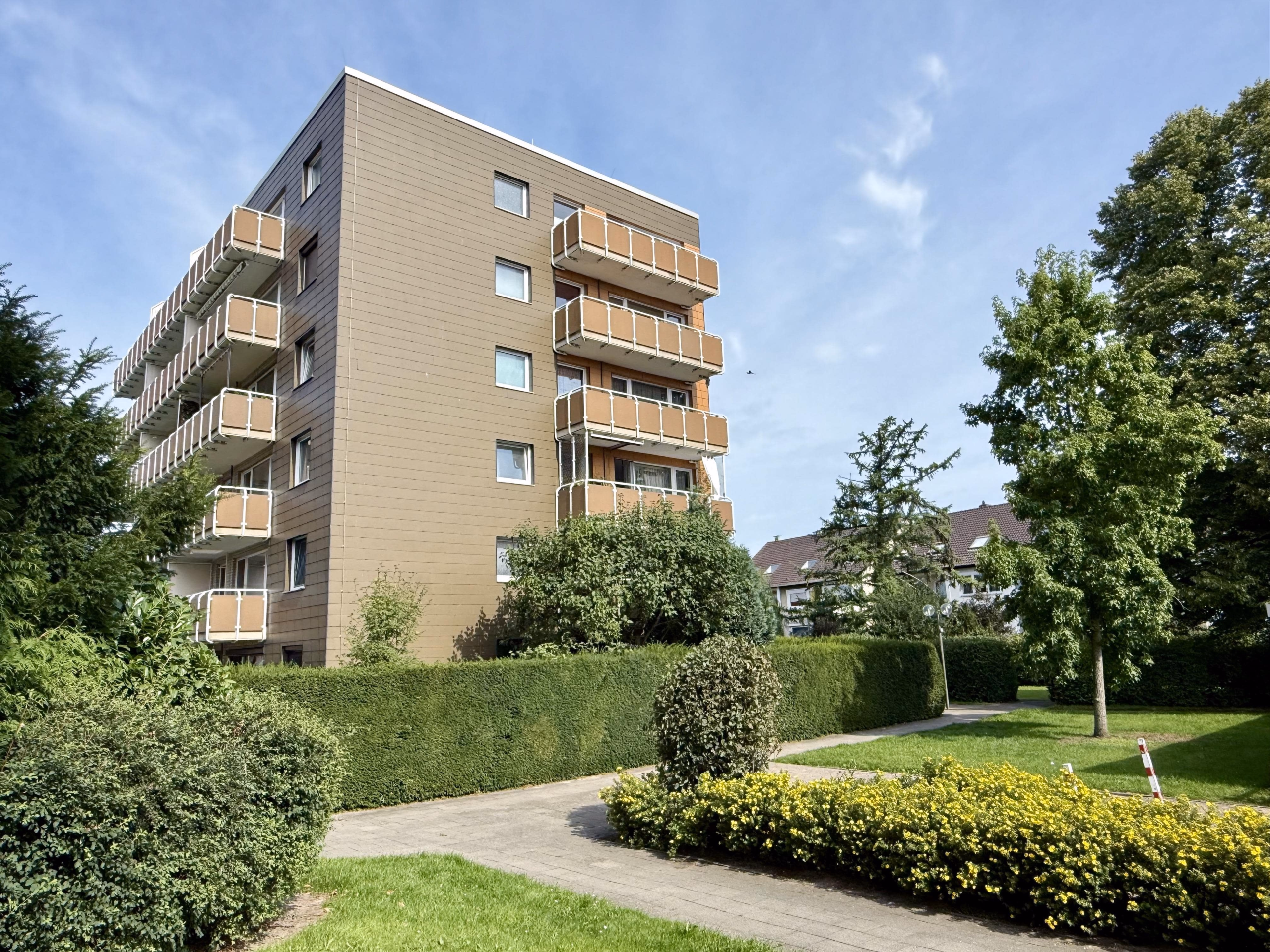 2-Zi.-Eigentumswohnung mit Balkon und Weitsicht in ruhiger und zentraler Wohnlage von Letter, 30926 Seelze, Etagenwohnung