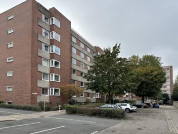 Geräumige 2,5-Zimmer-Wohnung mit Loggia in Hannover-Anderten - Außenansicht