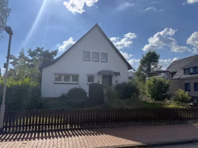 Straßenansicht