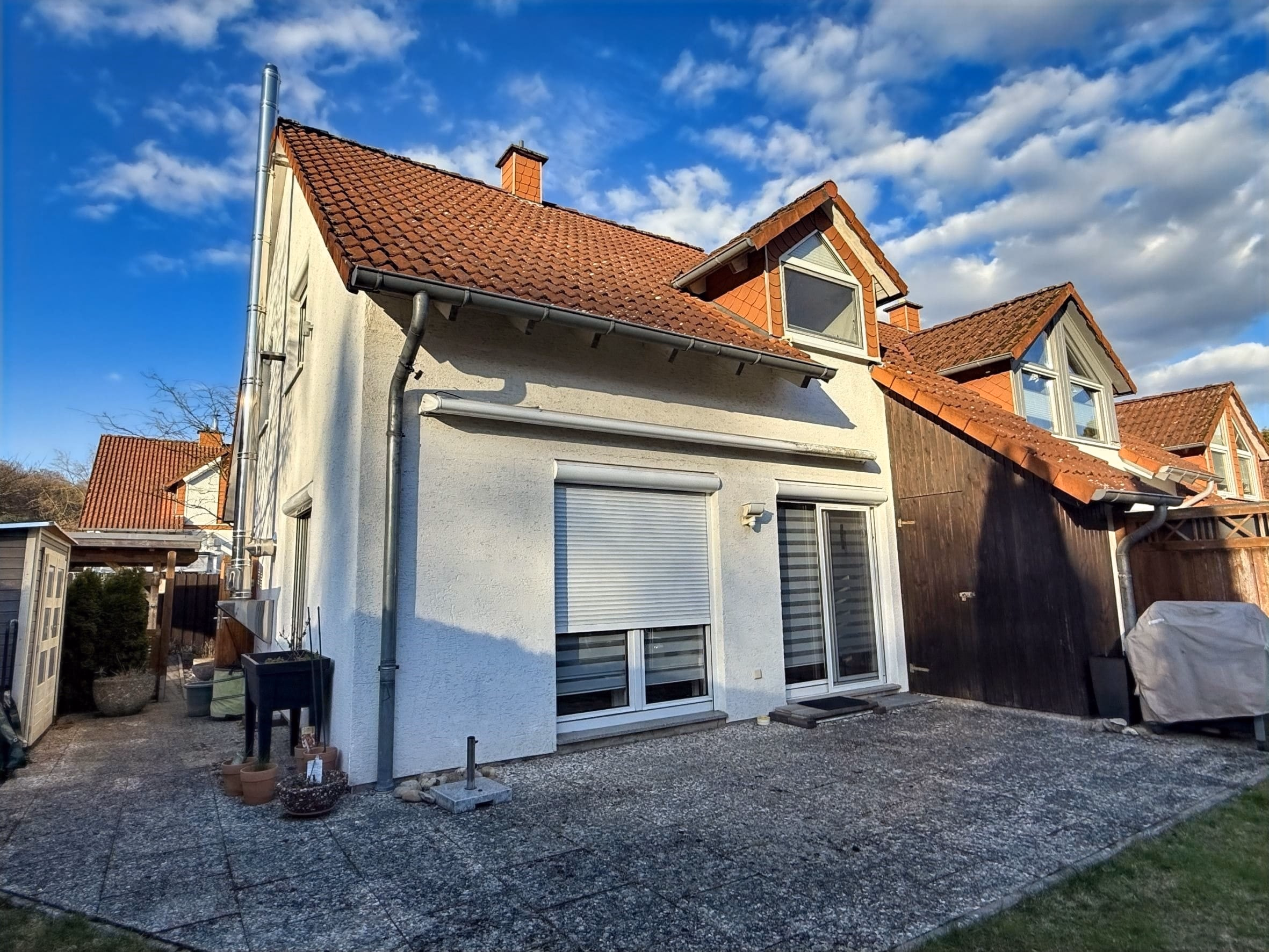 Modernes Haus in bester Lage von Benthe, 30952 Ronnenberg, Reihenendhaus