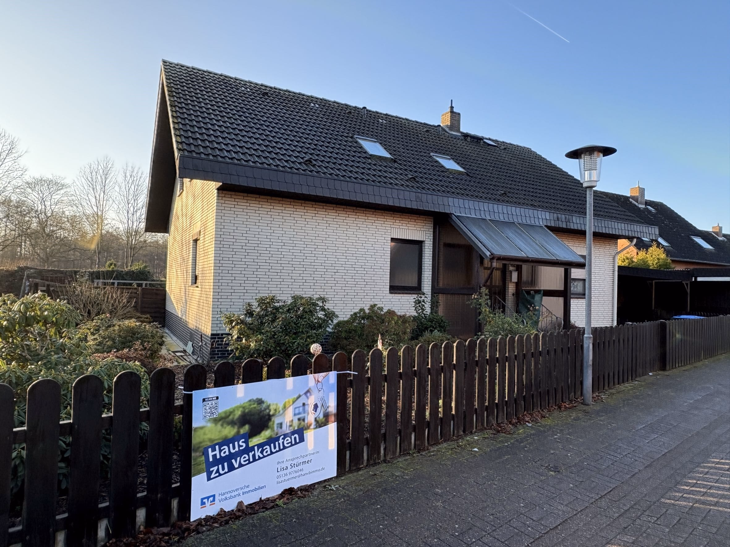 Burgdorf-Weststadt: Großzügiges Einfamilienhaus mit 8 Zimmern, 31303 Burgdorf, Einfamilienhaus