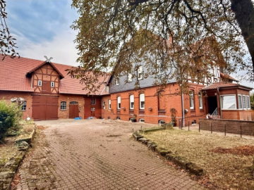 Hofseite - Resthofstelle mit 3 WE in zentraler u. ruhiger Lage in Harenberg