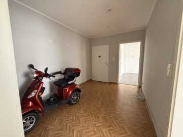 Diele - Wohnen in der Stadt: 2-Zimmerwohnung mit Aufzug