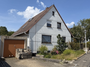 ERBPACHT: Sanierungsbedürftiges Haus in Himmelsthür, 31137 Hildesheim, Einfamilienhaus