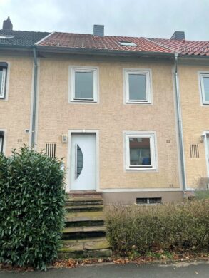 Vorderansciht - Vermietung: Tolles Reihenmittelhaus in begehrter Lage von Hannover Kirchrode